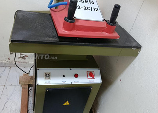 Machine presse de coupe cuir