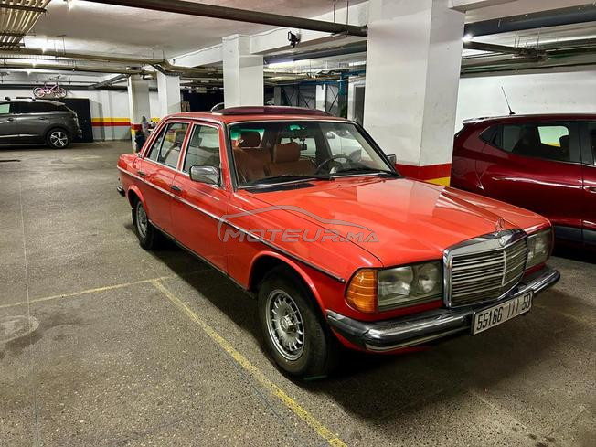 Mercedes 240 diesel 1984 très bon etat 