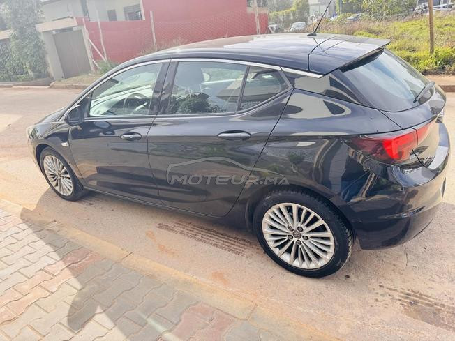 Opel Astra Diesel Automatique à Casablanca