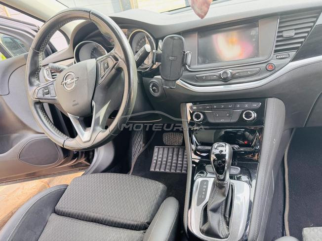 Opel Astra Diesel Automatique à Casablanca