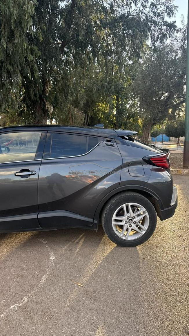 toyota chr distinctive plus full option