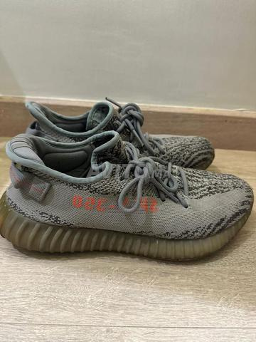 Yeezy : Dcouvrez 32 annonces  vendre - Avito