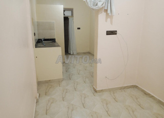 Studio à louer pour étudiantes