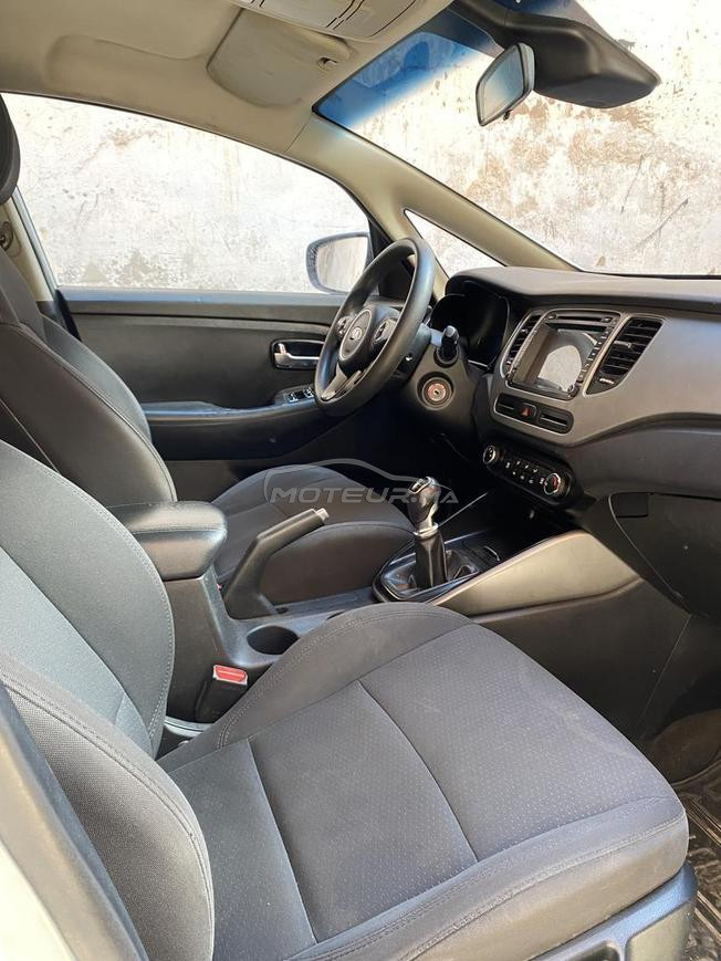 kia carens 2017 