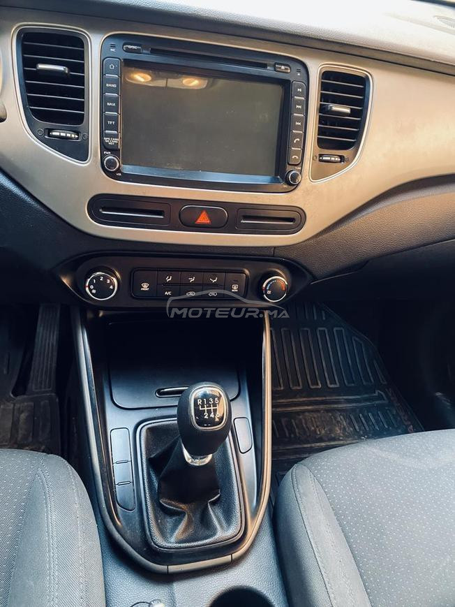 kia carens 2017 