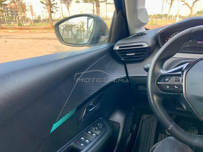 Peugeot 208 allure 9/2023