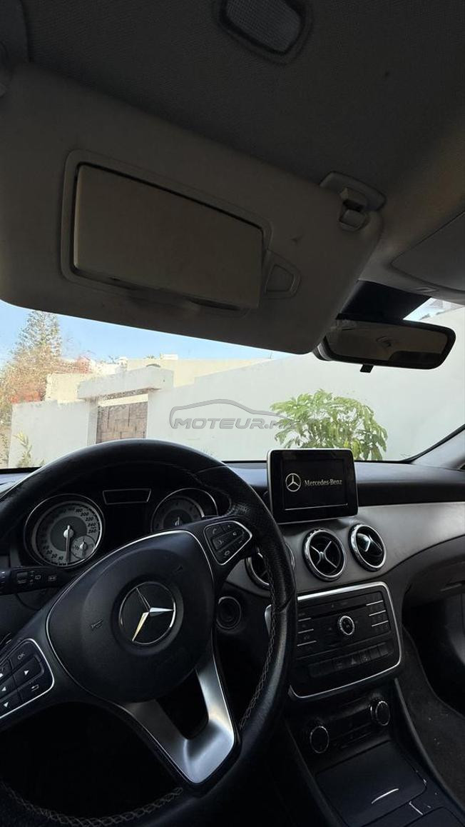 Mercedes-Benz GLA 200d