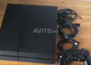 Play 4 très bon état