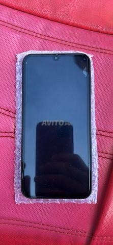 Samsung neuf A15 de l'étranger 8GB 256BG - 2