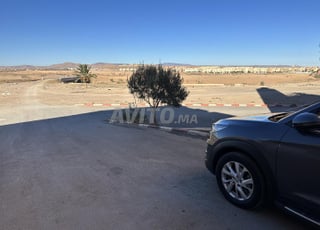 أرض تقسيم ومشاريع