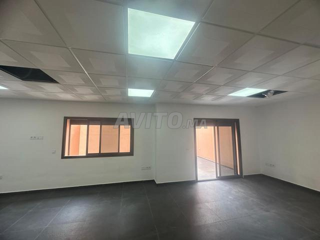 Plateau bureau 90, 131 m2 à gueliz près Carré Eden - 2