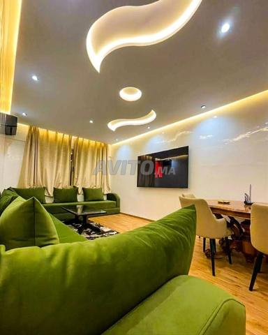 شارع محمد السادس شقة في وسط كليز امام بيتزا هت