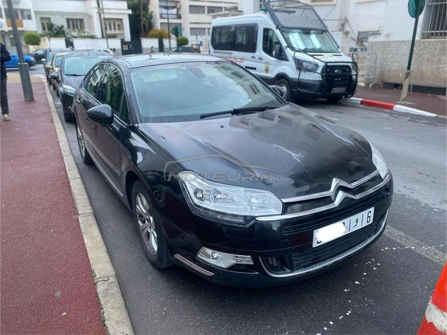 Citroën C5 Diesel Manuelle 2018 à Rabat