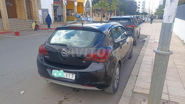 أوبل أسترا j cosmos 2011 كيلوميتراج 220 000