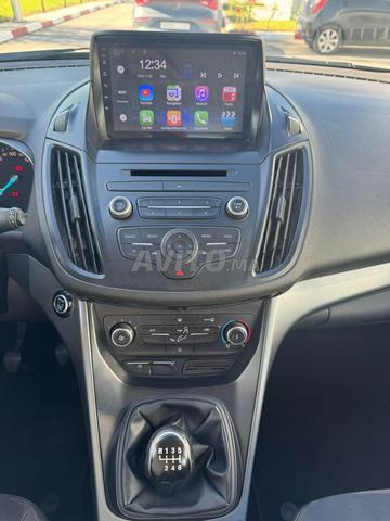 Ford Kuga اقتصادية - 2