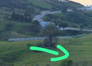 Terrain à vendre à Khandak Zarraa, sur la route