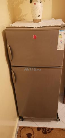 ثلاجة من نوع سيرا متوسطة الحجم