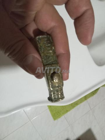مطرقة نحاسية قديمة جدا