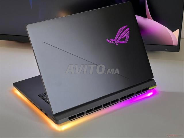 ASUS ROG STRIX G815 U 9 32GB 1T 32GB RTX 5070 Ti - 2