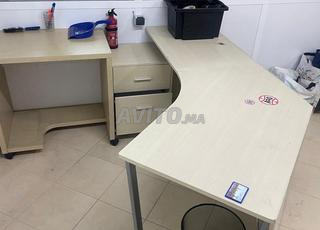 مكتب استقبال