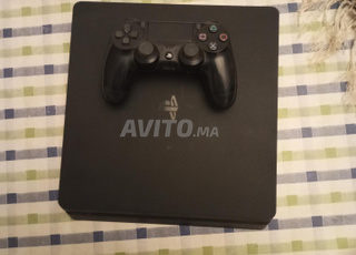 PS4 en très bon ètat