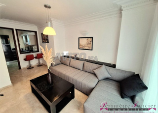 RACINE – JOLI STUDIO AVEC GRANDE TERRASSE À VENDRE