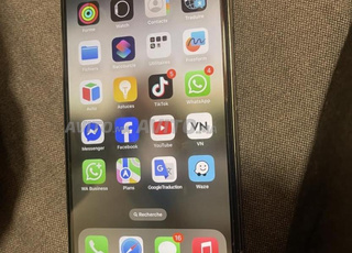 IPHONE 11PRO MAX encore propre