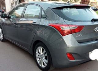 سائق بموتور متاح