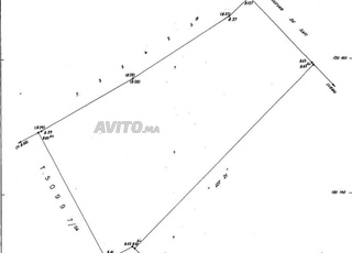 Terrain R5 sur la route principale Bonne affaire✅
