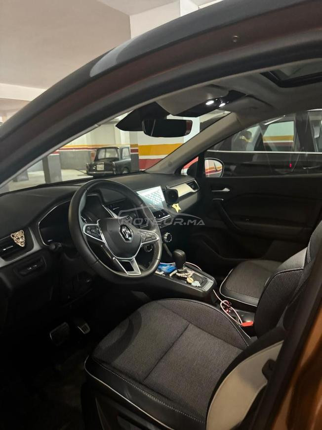 Renault Captur Essence Automatique 2022 à Rabat