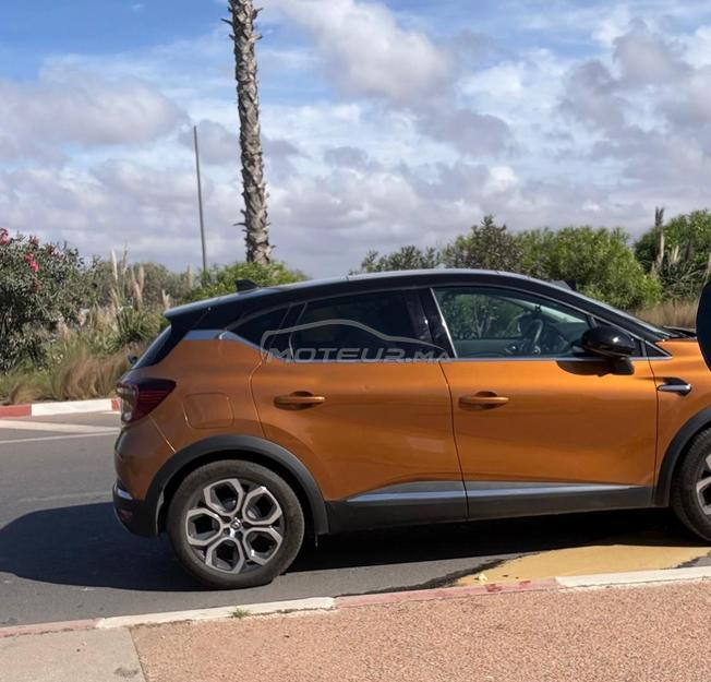 Renault Captur Essence Automatique 2022 à Rabat