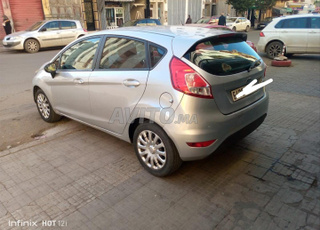 Ford fiesta essence