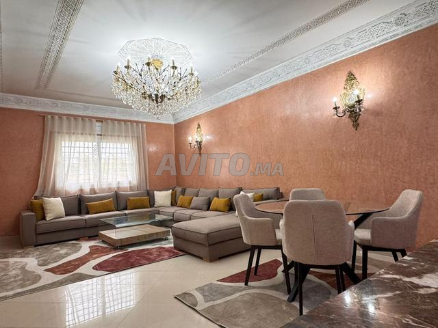 شقة للإيجار 140 متر مربع في طنجة