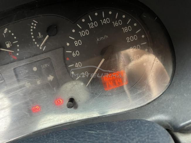 Renault Clio Diesel Manuelle 2000 à Tanger