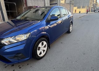 داسيا لوغان بنزين