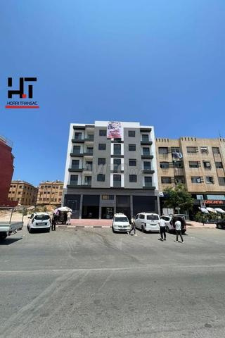 محلات تجارية للبيع على شارع الباصواي