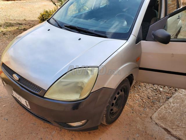 Ford Fiesta Diesel Manuelle 2004 à Béni Mellal - 2