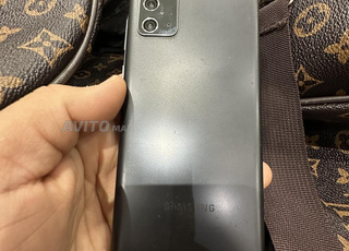 Samsung Note 20 stockage 256 ram 8