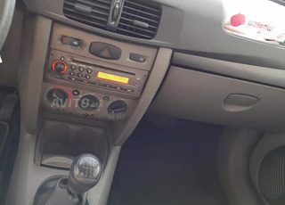 Renault Symbol Diesel Manuelle 2010 à El Jadida