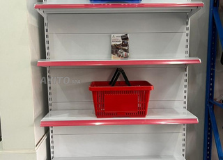 Étagère d'exposition métallique pour magasins - Conception pratique et élégante