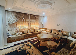 Appartement meublé à louer à la journée au centre de Beni Mellal