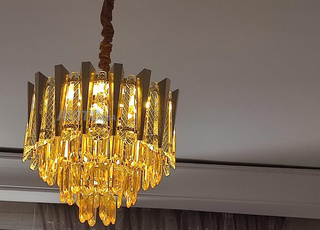 ثريات للبيع مع مصابيح LED وجهاز تحكم عن بعد