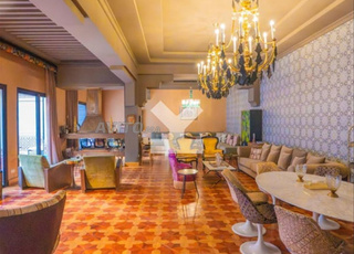 153457-Vente Other à Marrakech Bab Ighli de 302 m²