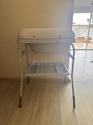 Table à langer et bain