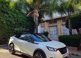 PEUGEOT 2008 GT-Line 2021 à Tanger