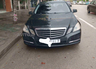 Mercedes À vendre e200