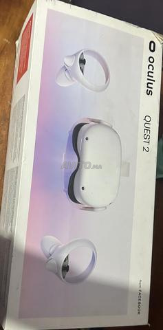 نظارات الواقع الافتراضي أوكولوس ميتا كويست 2 بسعة 128 جيجابايت