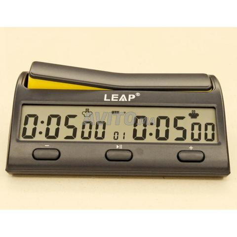 Montre d'échecs d'excellente qualité, certifiée par la fédération internationale