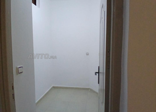 Appartement à Izdihar pour Rhen