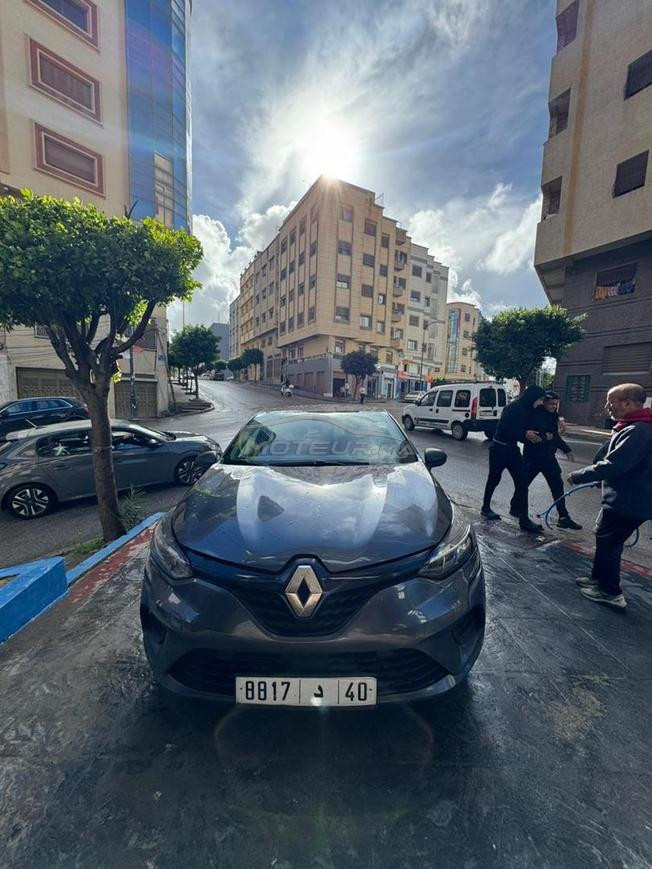 Renault Clio Diesel Manuelle 2022 à Tanger